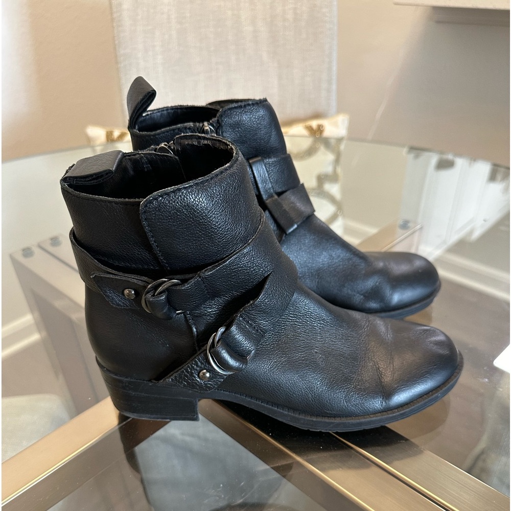 Kenneth Cole Reaction ankle boots